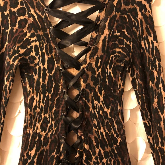 Leopard Sweater Dress with corset back - Picture 4 of 5